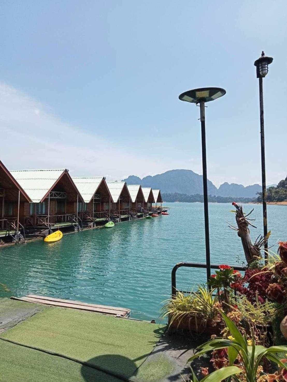The Liveliwoods Hotel Khao Sok National Park Exterior photo